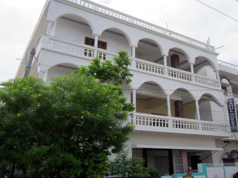 Rahul Guest House Бодх Гая Екстериор снимка