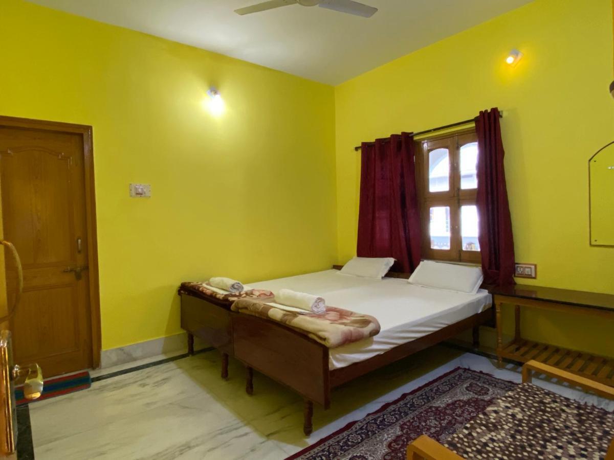 Rahul Guest House Бодх Гая Екстериор снимка