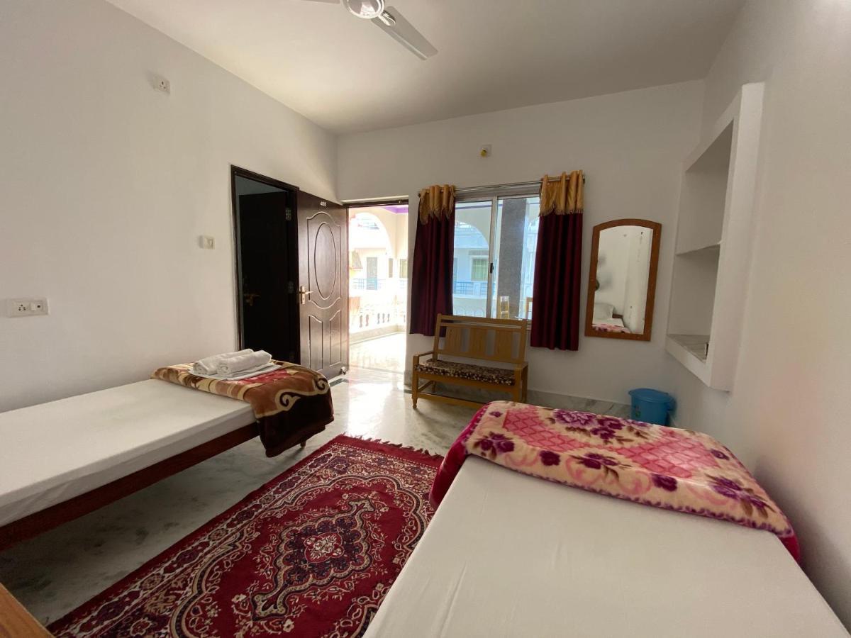 Rahul Guest House Бодх Гая Екстериор снимка